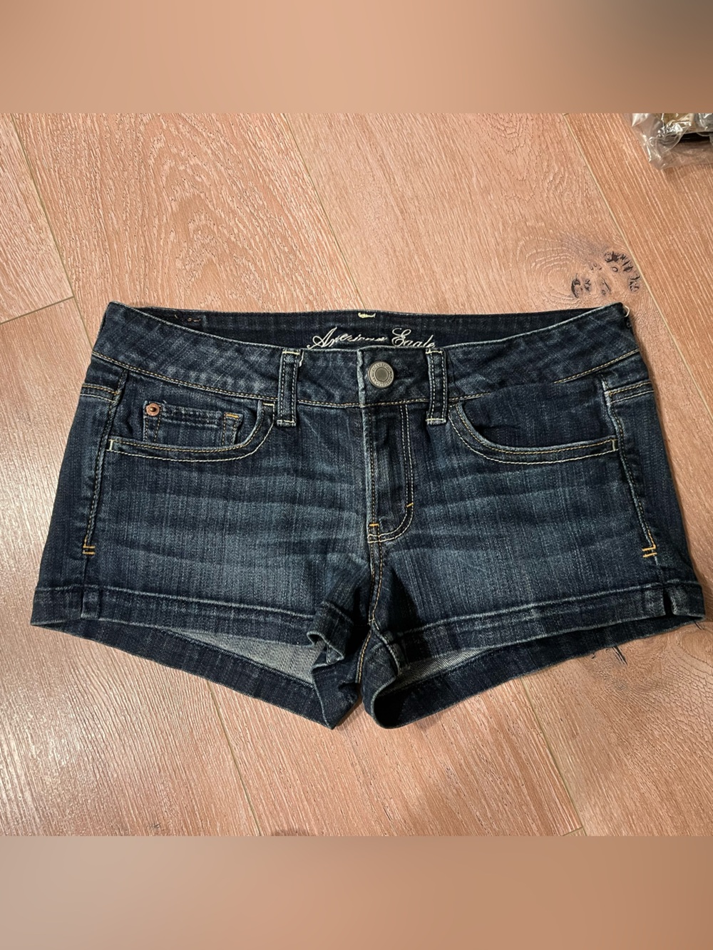 Y2K 2015 vintage American Eagle Dark low rise Wash Denim Shorts 8